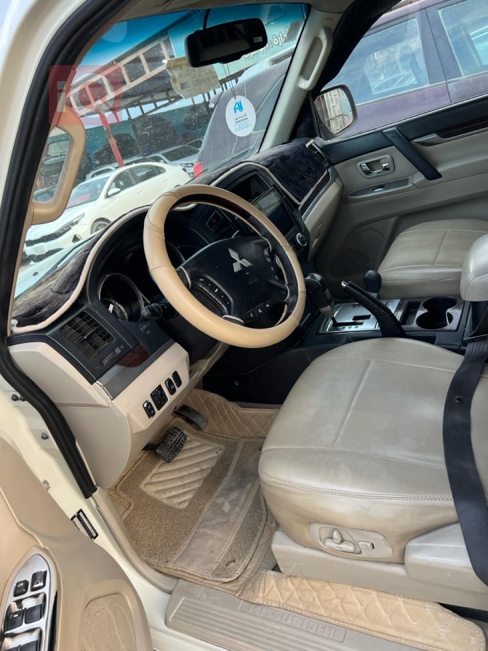 ميتسوبيشي باجيرو